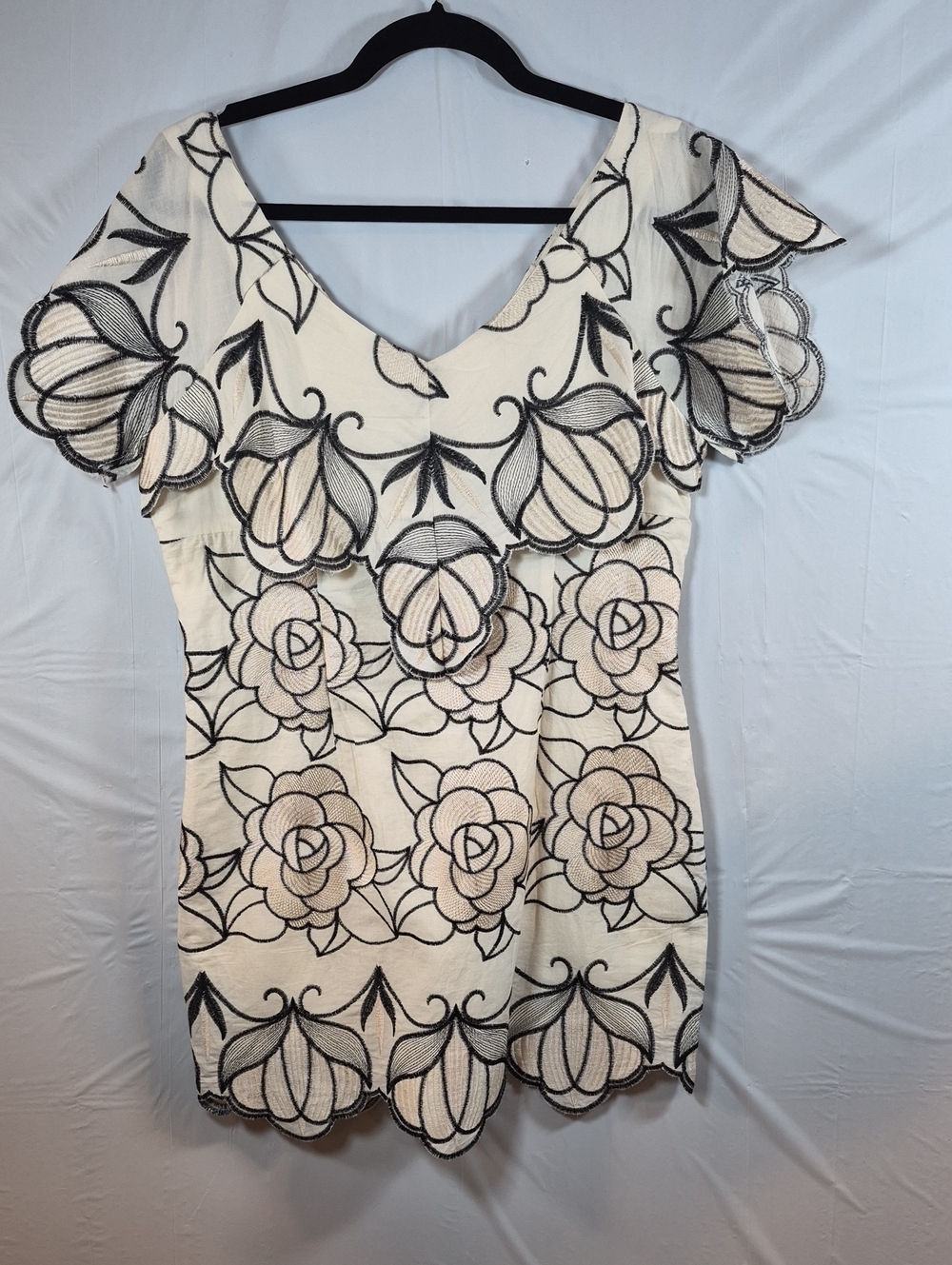 Luxxel Ivory Floral Embroidered V-Neck Tunic with Black Accents